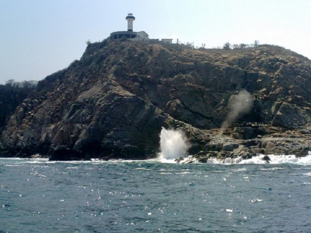  瓦图尔科海湾 